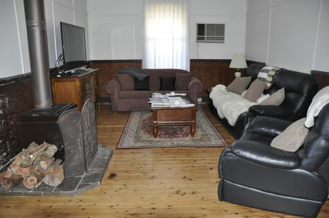 Caledonia Cottage - Accommodation Perth 10