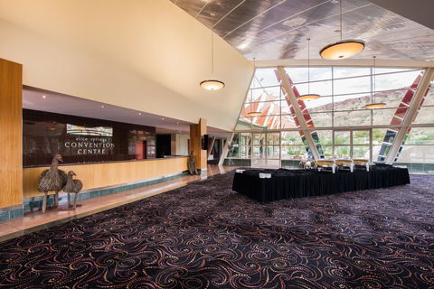 Crowne Plaza Alice Springs Lasseters, An IHG Hotel - Perth Resorts 17