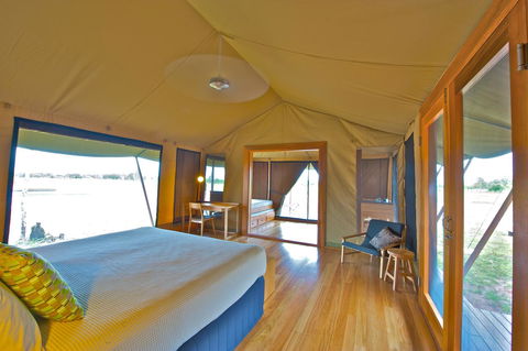 Wildman Wilderness Lodge - Perth Resorts 9