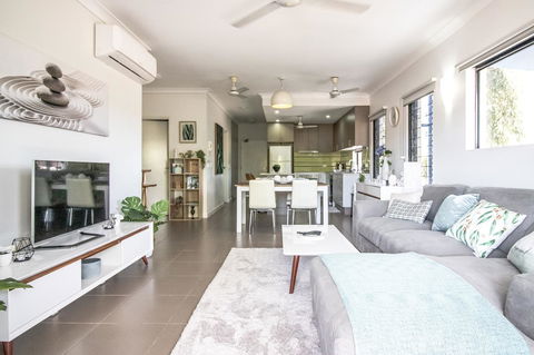 ZEN QUEST - The NOMADS PAD Near Nightcliff Markets & Sunset Foreshore - Accommodation Perth 1