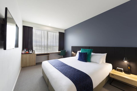 Mantra MacArthur Hotel - Accommodation Perth 2