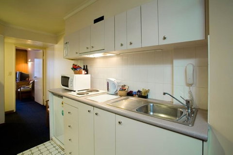 Madison Capital Executive Apartments - Accommodation Perth 5