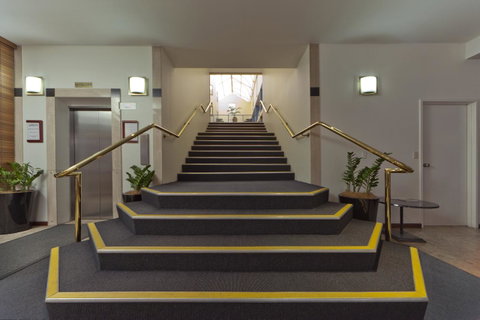 Madison Capital Executive Apartments - Accommodation Perth 9