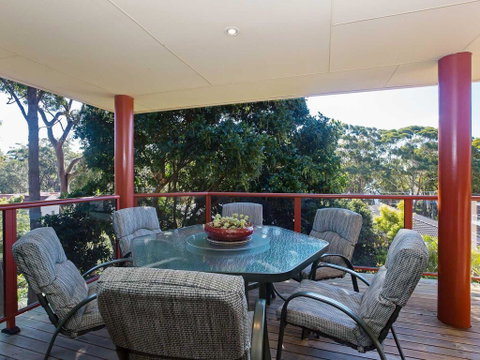 Bonito At Bagnalls Beach' 1/6 Bonito Street - Pet Friendly, Air Conditioning - Accommodation Perth 0