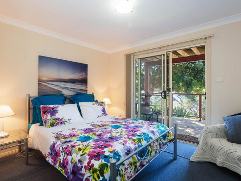 Bonito At Bagnalls Beach' 1/6 Bonito Street - Pet Friendly, Air Conditioning - Accommodation Perth 1
