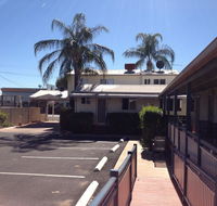 Bottle Tree Gardens Motel - Accommodation Perth