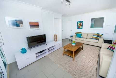 Boulder Bay Rd, Unit 1/19 - Accommodation Perth 1