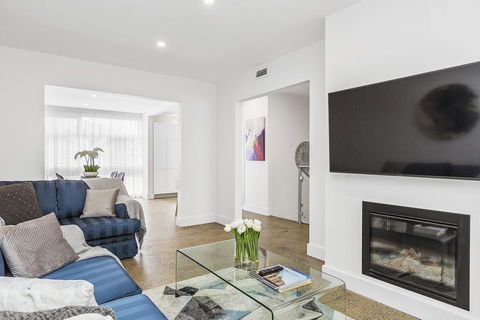 BOUTIQUE STAYS - Brighton By Sea - Accommodation Perth 0