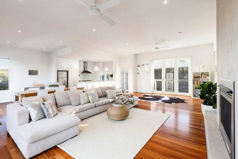 BOUTIQUE STAYS - Queen Adelaide - Accommodation Perth 2