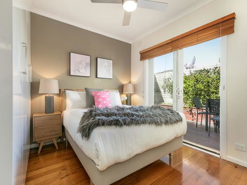Boutique Stays - Sandy Breeze 3 - Accommodation Perth 3
