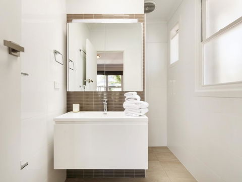 Boutique Stays - Sandy Breeze 1 - Accommodation Perth 2