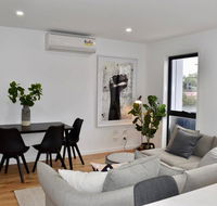 Brand New 2 Bed Apartment with Stunning City Views - Accommodation Perth
