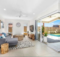 Brand New PRIZE HOME 50m path to beach - Accommodation Perth