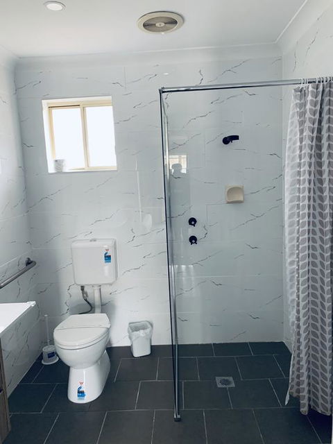 Branxton House Motel - Accommodation Perth 3