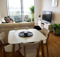 Breathtaking River  City Views Free Parking  WiFi - Accommodation Perth