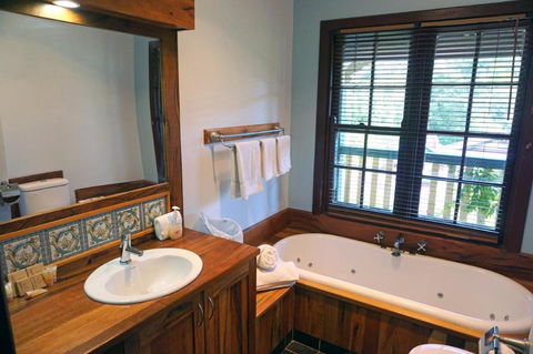 Bridgefield Guest House - Perth Resorts 1