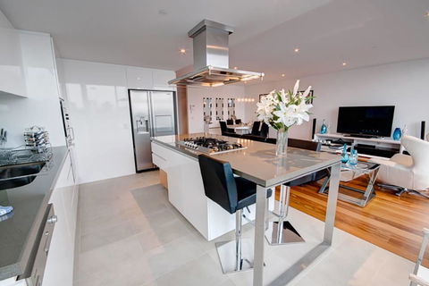 Bridgepoint 106 - Accommodation Perth 3