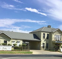Bridges on Meninya Motel  Apartments - Accommodation Perth