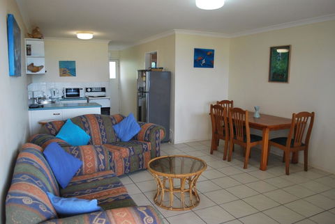 BRIGADINE TUGUN, UNIT 2 - Accommodation Perth 2