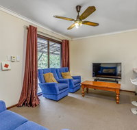 Bright Neat  Convenient House - Accommodation Perth