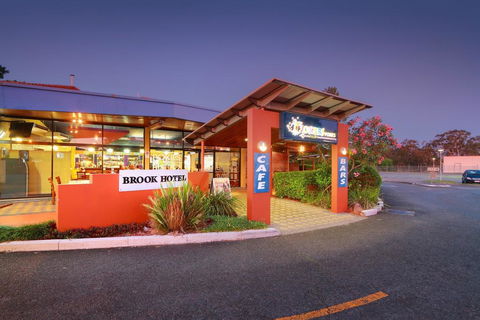 Brook Hotel - Perth Resorts 0
