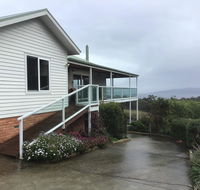 Bruny Sunset Beach GateAway - Perth Resorts