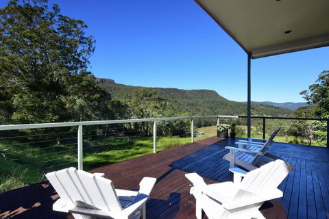 Budderoo - Unique With 270 Degree Views! - Perth Resorts 2