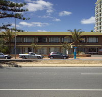 Buffalo Motor Inn - Perth Resorts