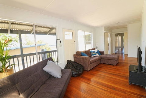 Bungo Beach House - Pet Friendly Home - Accommodation Perth 3
