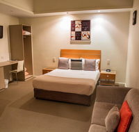 Burkes Hotel Motel - Accommodation Perth
