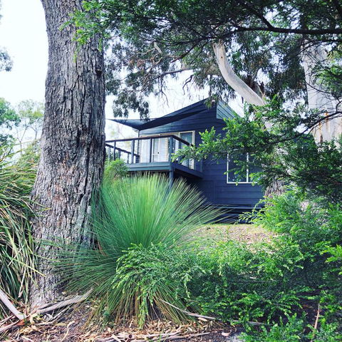 Bush Hideaway By The Beach - Accommodation Perth 3
