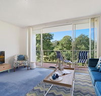 Bushwalk To The Beach From A Tranquil Apartment - Perth Resorts