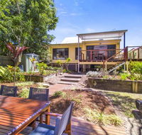 CABARITA BEACH BLISS - HOLIDAY HOME ON THE LAKE - Accommodation Perth