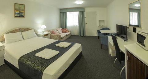 Calico Court Motel - Accommodation Perth 3