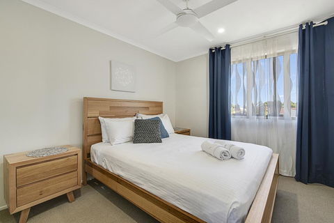 CANAL HOME NEAR MOOLOOLABA - Perth Resorts 2