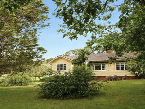 Canary Cottage - Fresh, Clean, Simple & Comfortable - Perth Resorts 0