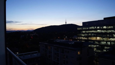 Canberra CBD Metropolitan - Accommodation Perth 2