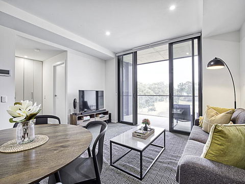 CANBERRA CHIC-hosted By:L'Abode Accommodation - Perth Resorts 2