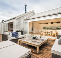 Capri House - Accommodation Perth