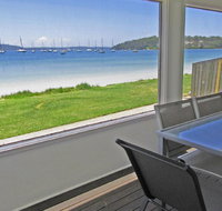 Casa Martins' 219 Foreshore Drive - Absolute Waterfront House - Accommodation Perth