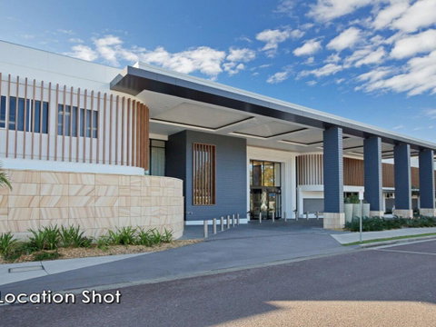 Casa Mia', 1/8 Catalina Close - Between Little Beach & Shoal Bay Beach - Accommodation Perth 1