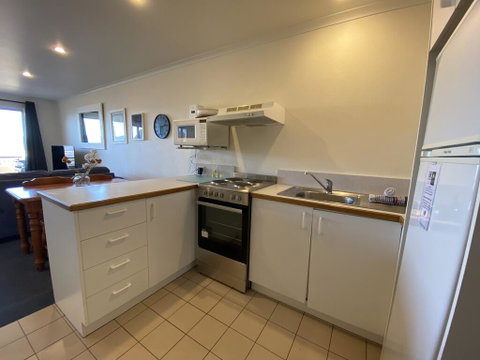 Cascades 15 - Accommodation Perth 2