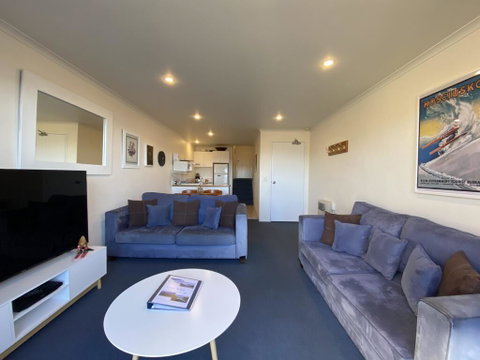 Cascades 15 - Accommodation Perth 3