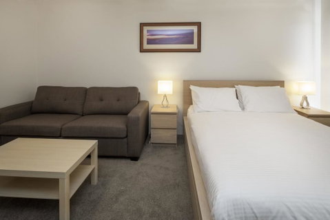 Cascades 3 Well Appointed And Central Location - Accommodation Perth 3