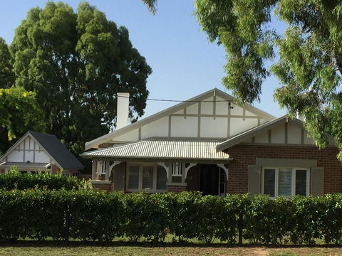 Casey Street Cottage Suite - Accommodation Perth 0