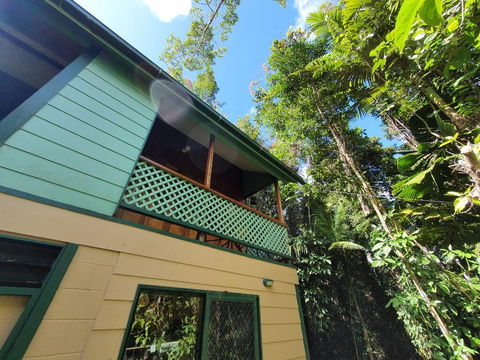 Cassowary House - Perth Resorts 1