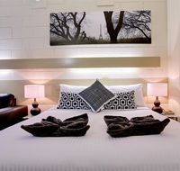 Castle Creek Motel - Perth Resorts