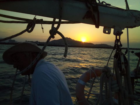 Casual Fare Sailing Charters Townsville - Ocean Living - Cruise - Accommodation Perth 2