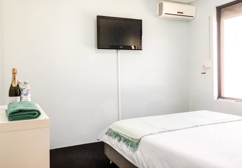 Caversham Bed & Breakfast - Accommodation Perth 0