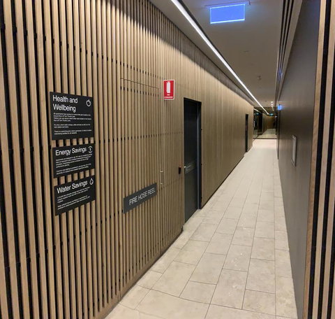 CBD Victoria Harbour Service Apartments - Perth Resorts 3